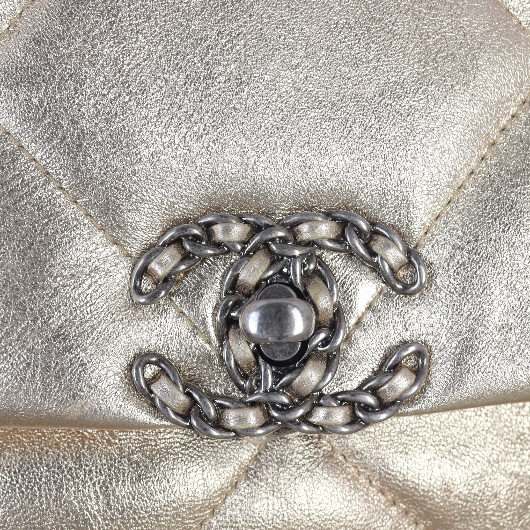 Chanel 19 Flap Bag Medium