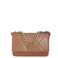 Chanel 19 Wallet on Chain