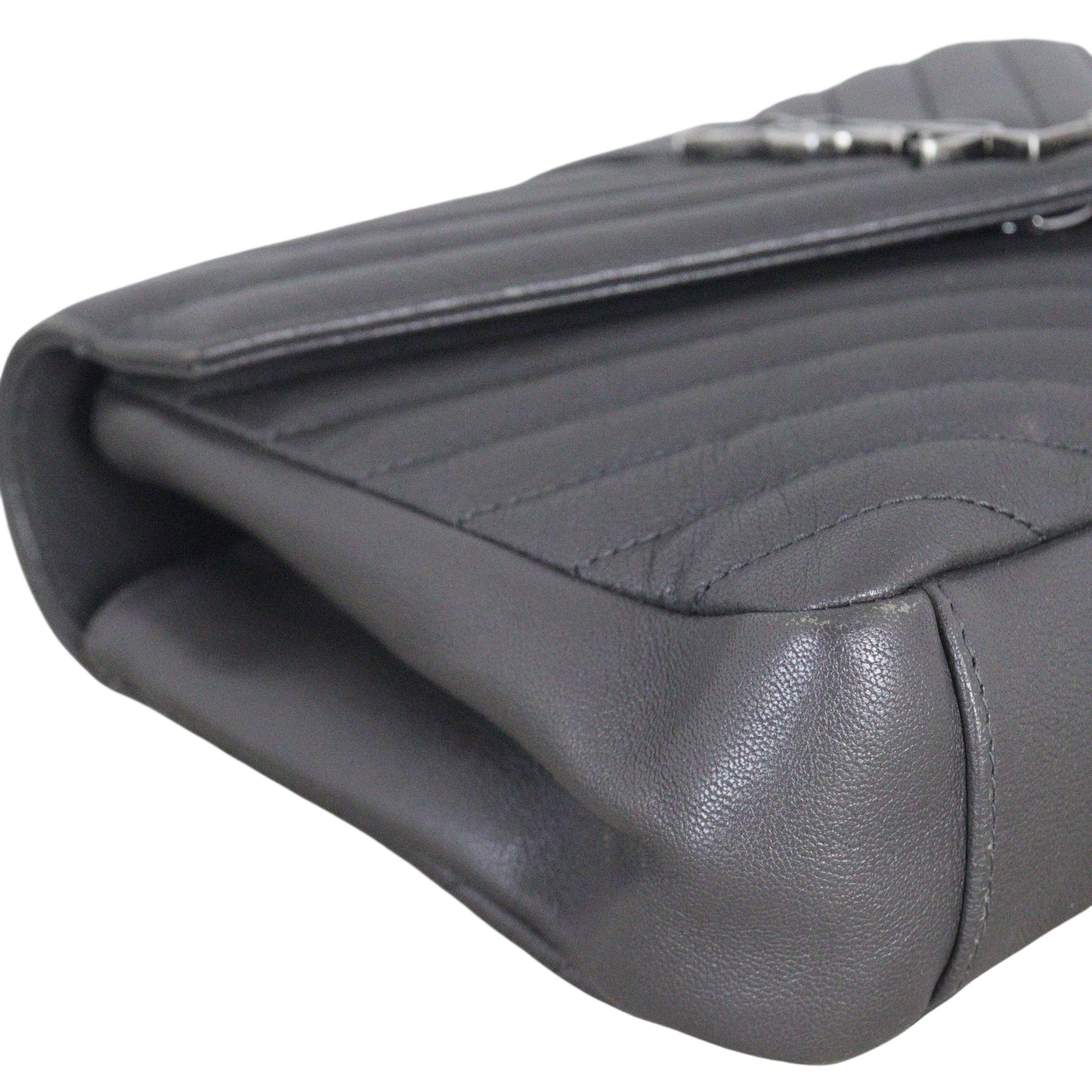 Saint Laurent College Medium