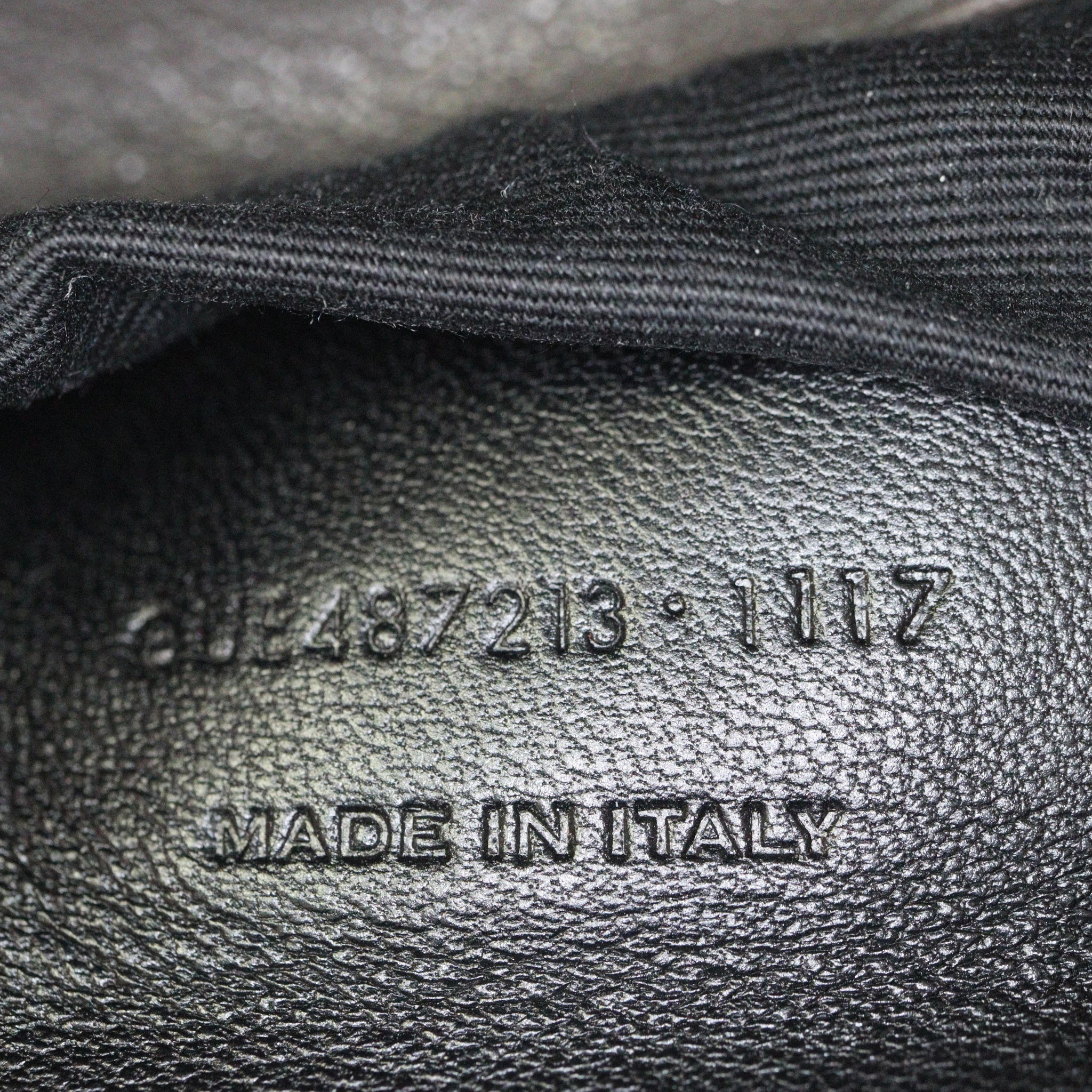 Saint Laurent College Medium