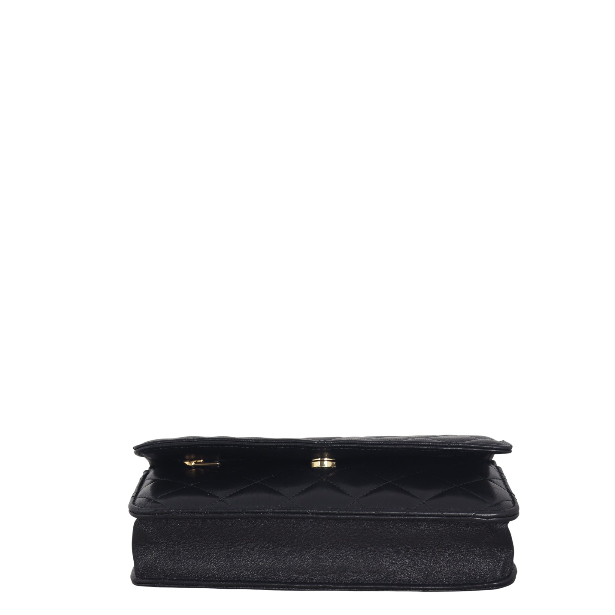 Chanel Classic Wallet on Chain