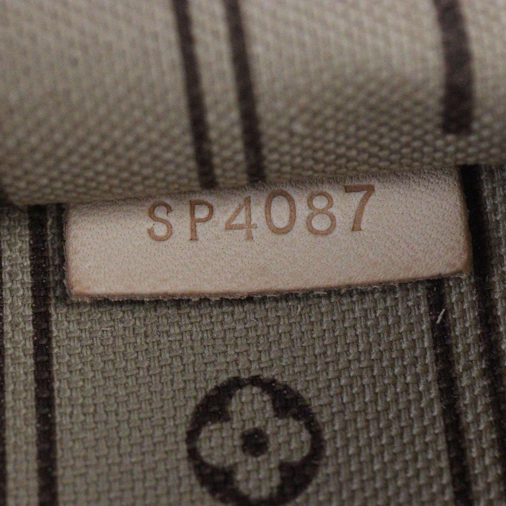 Louis Vuitton Neverfull GM Monogram
