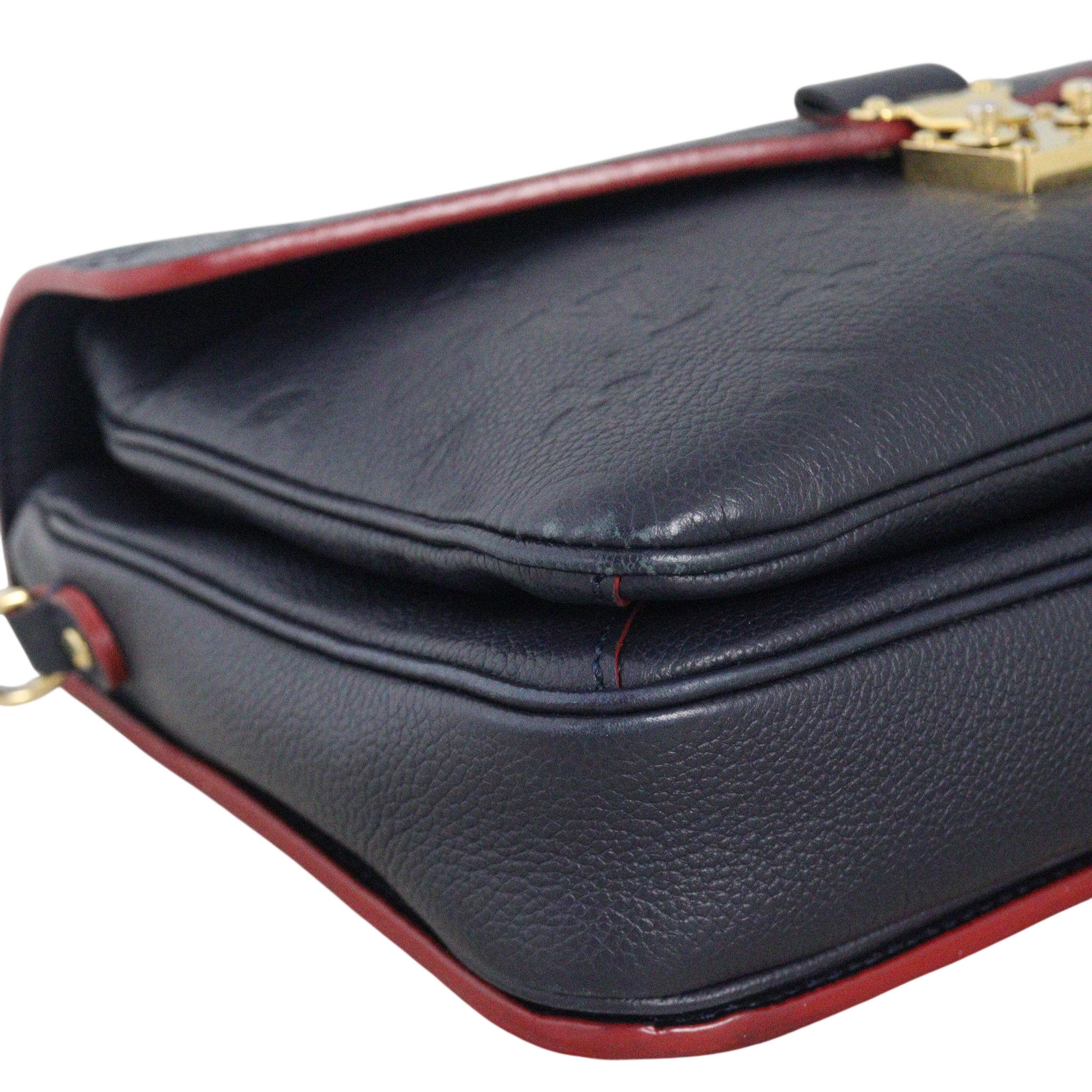 Louis Vuitton Pochette Metis Monogram Empreinte