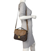 Louis Vuitton Pochette Metis Monogram Reverse
