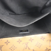 Louis Vuitton Pochette Metis Monogram Reverse