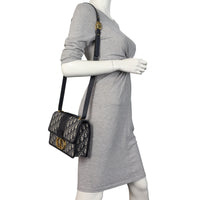 Dior 30 Montaigne Bag Oblique