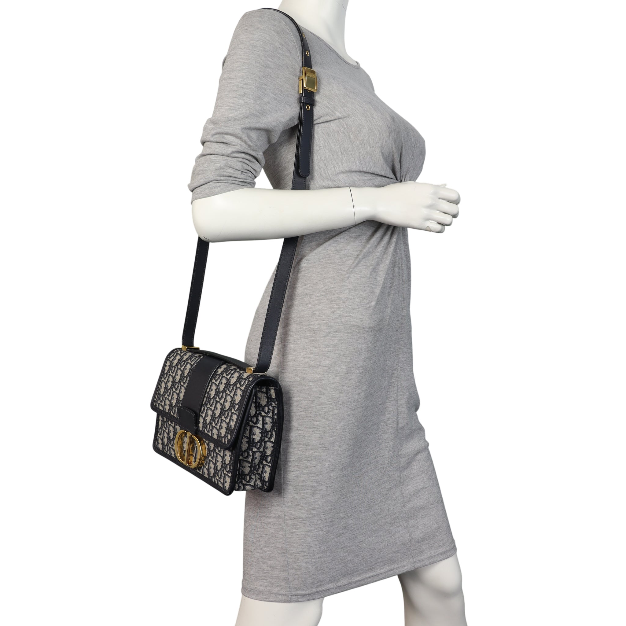 Dior 30 Montaigne Bag Oblique