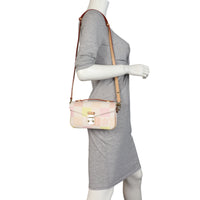 Louis Vuitton Pochette Metis East West Damierlicious