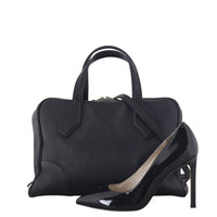 Louis Vuitton Dora Ultra Soft MM Taurillon