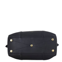 Louis Vuitton Dora Ultra Soft MM Taurillon