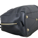 Louis Vuitton Dora Ultra Soft MM Taurillon