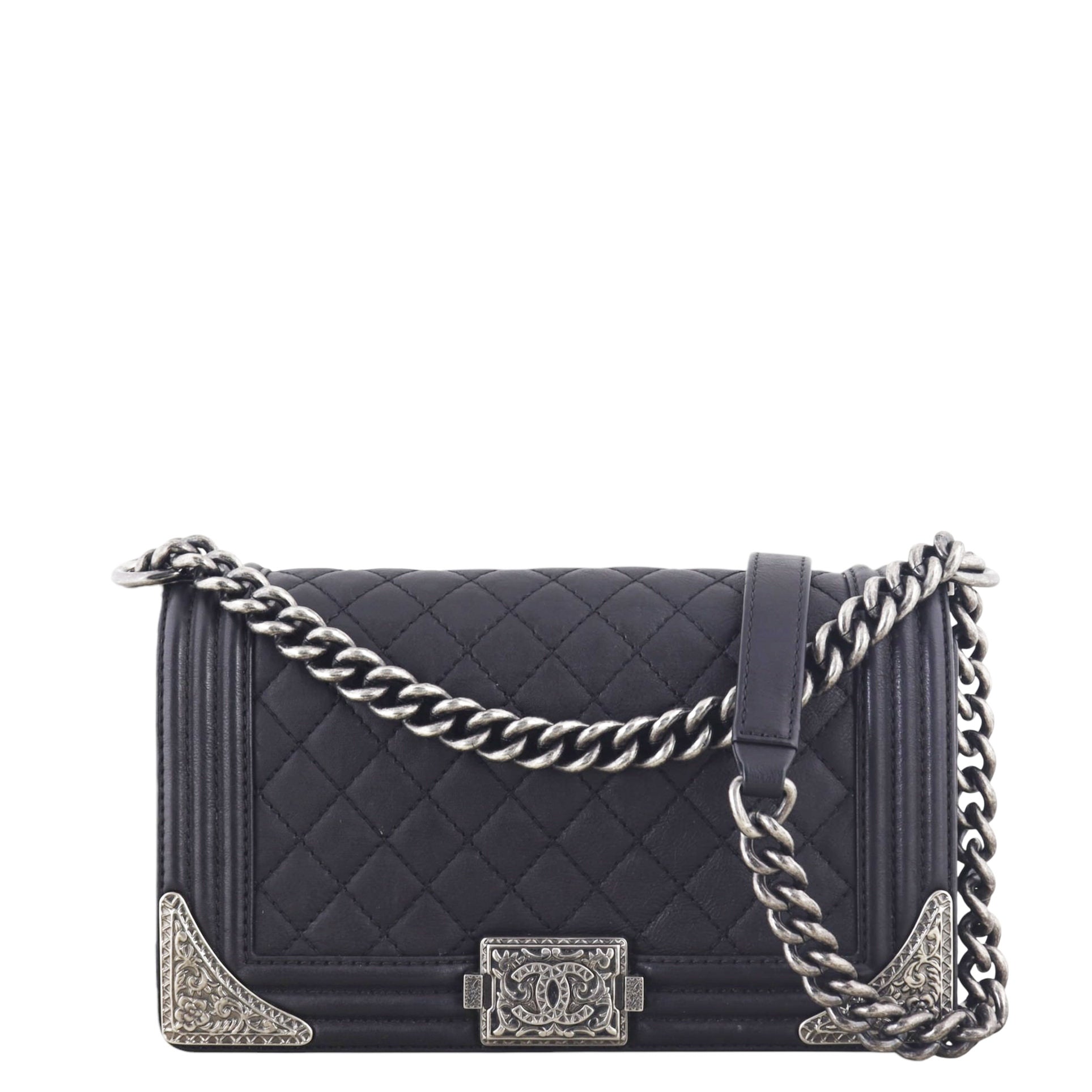 Chanel Boy Old Medium Paris-Dallas