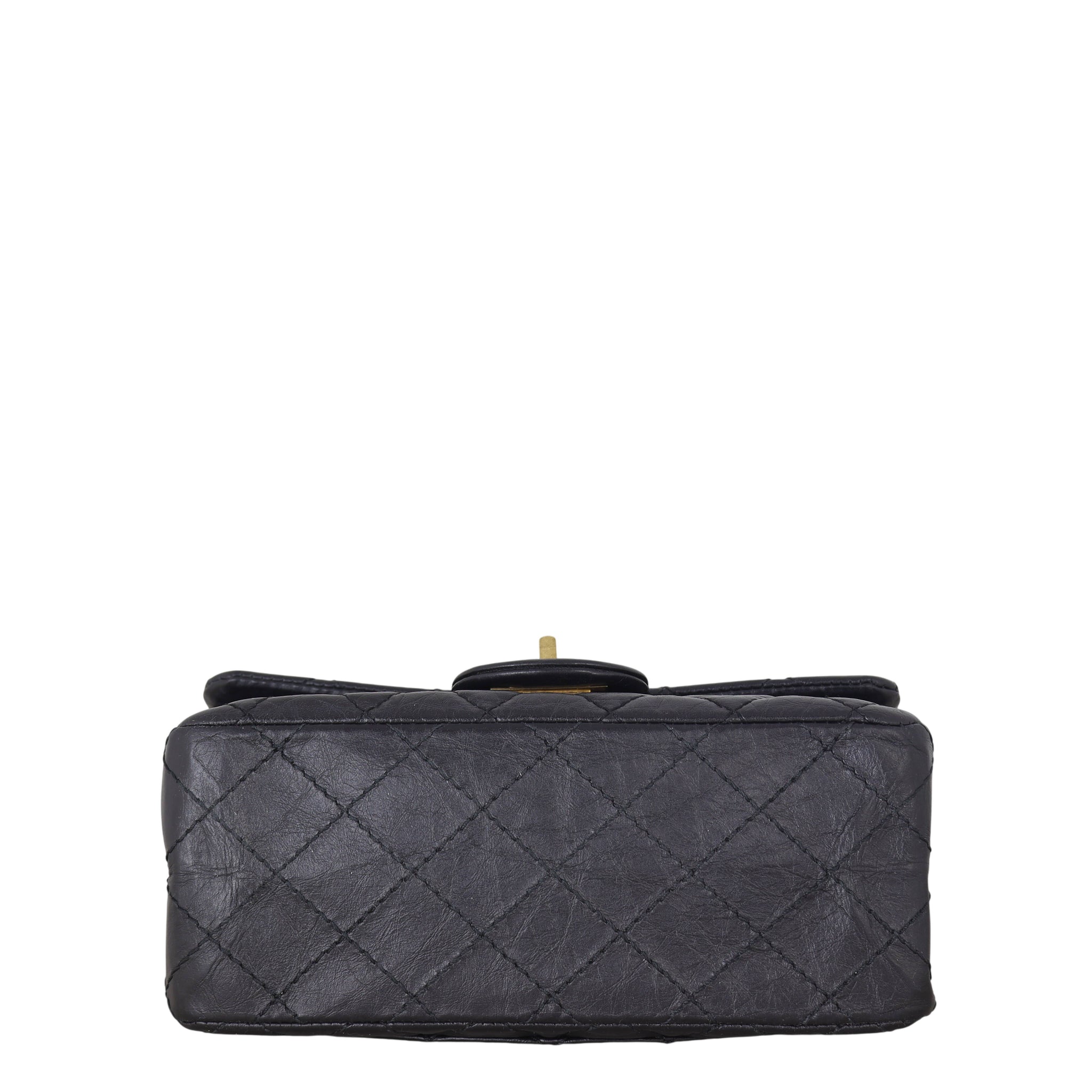 Chanel 2.55 Reissue 224 Single Flap Bag