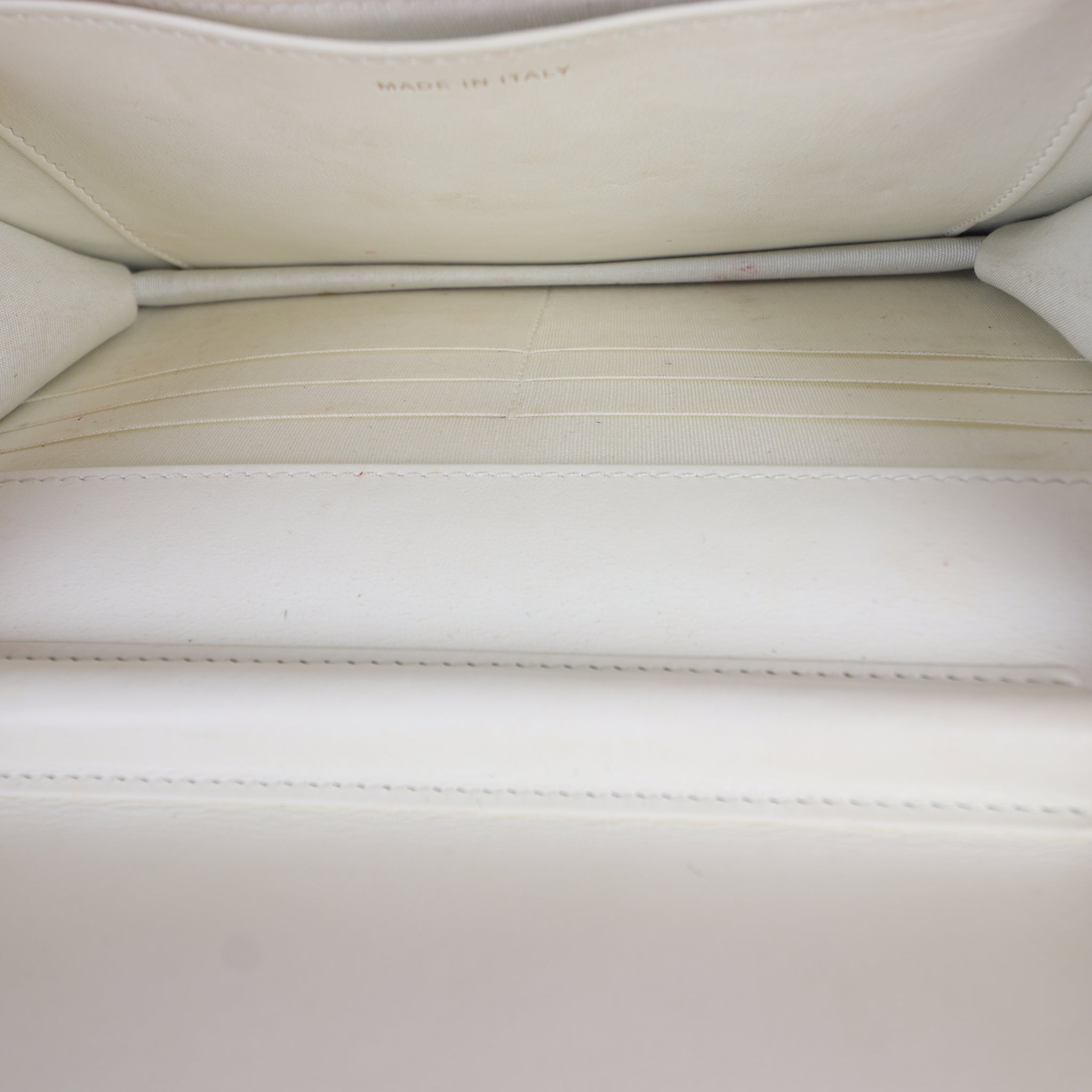 Chanel CC Wallet on Chain