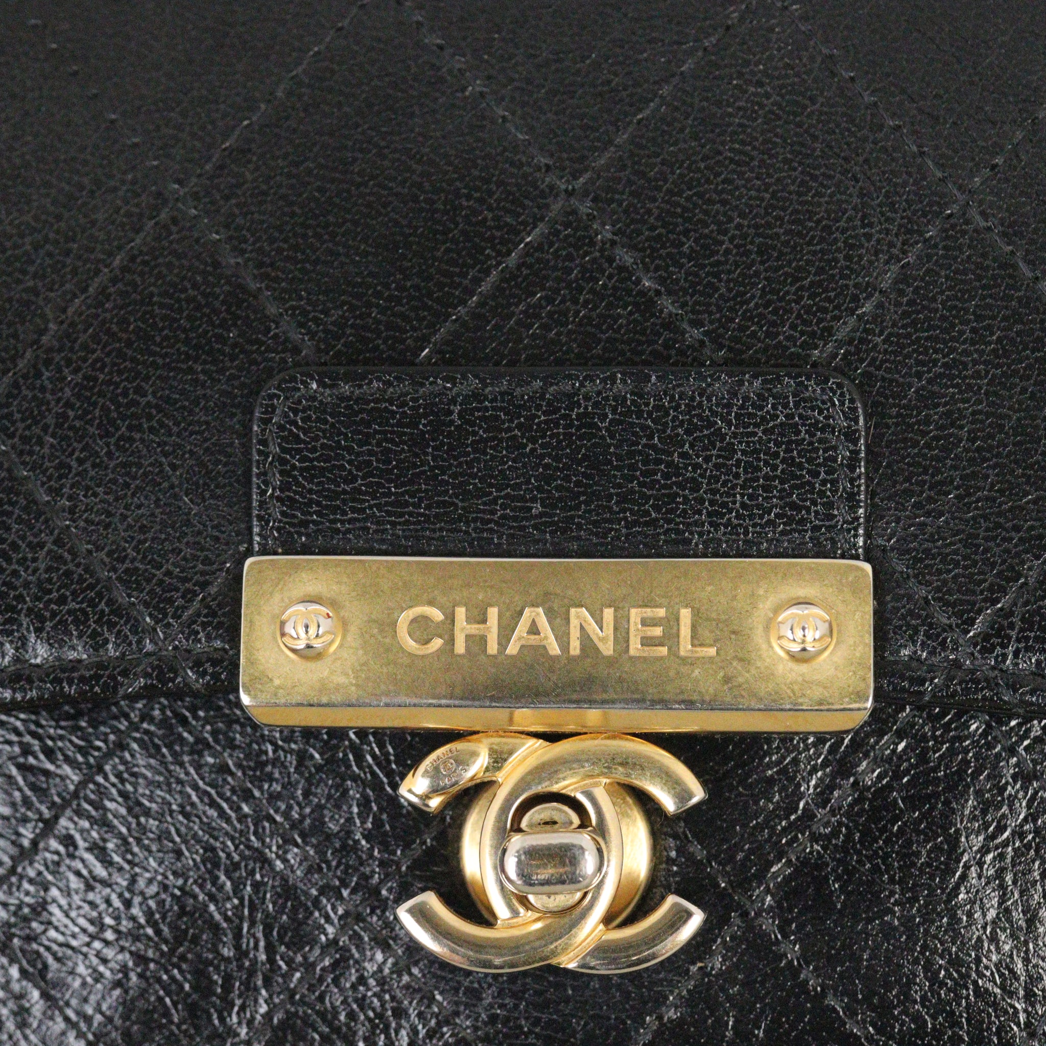 Chanel Golden Class Wallet on Chain