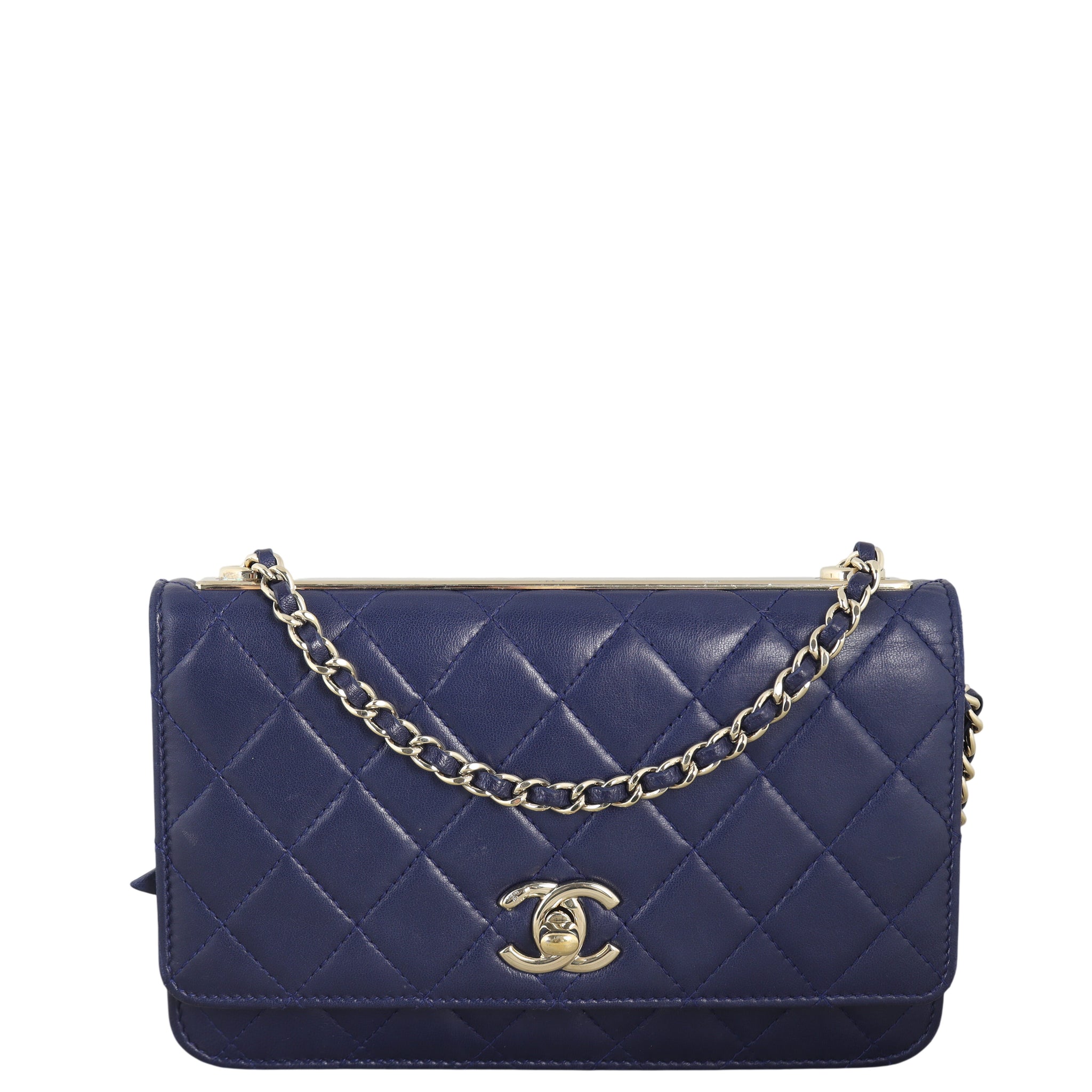 Chanel CC Trendy Wallet on Chain
