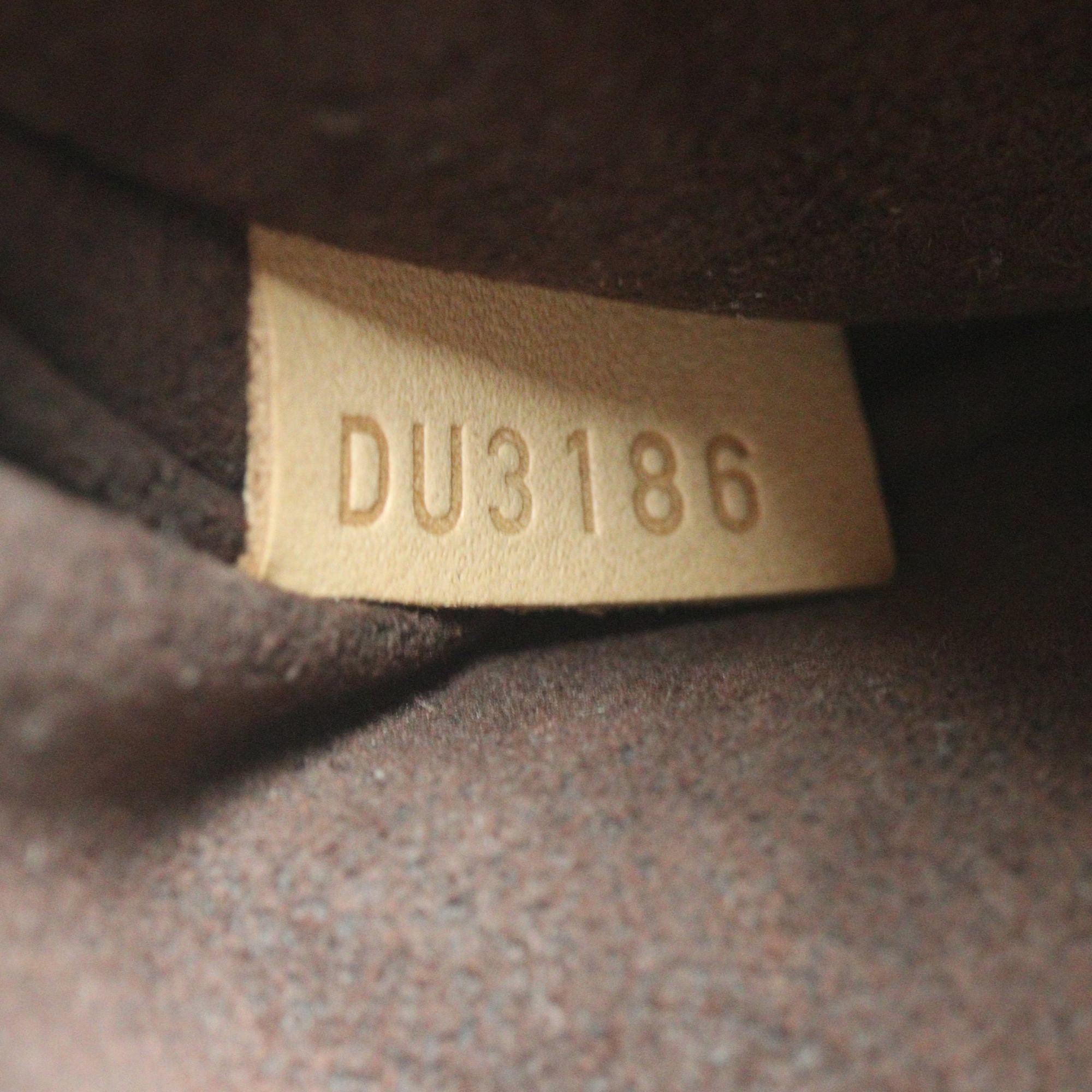 Louis Vuitton Pochette Metis Monogram