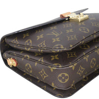 Louis Vuitton Pochette Metis Monogram