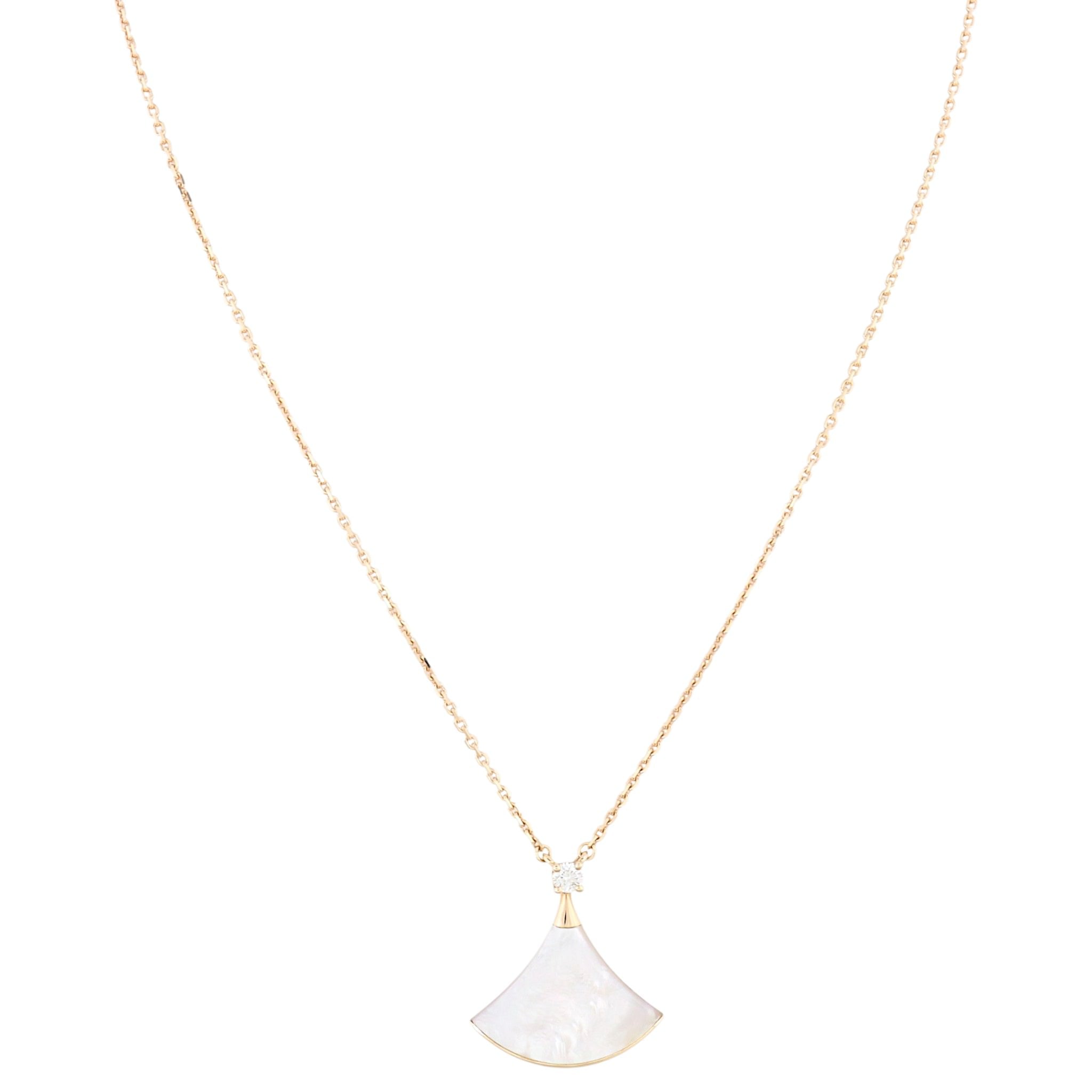 Bvlgari Diva's Dream 18k Rose Gold Diamond Mother of Pearl Pendant Necklace