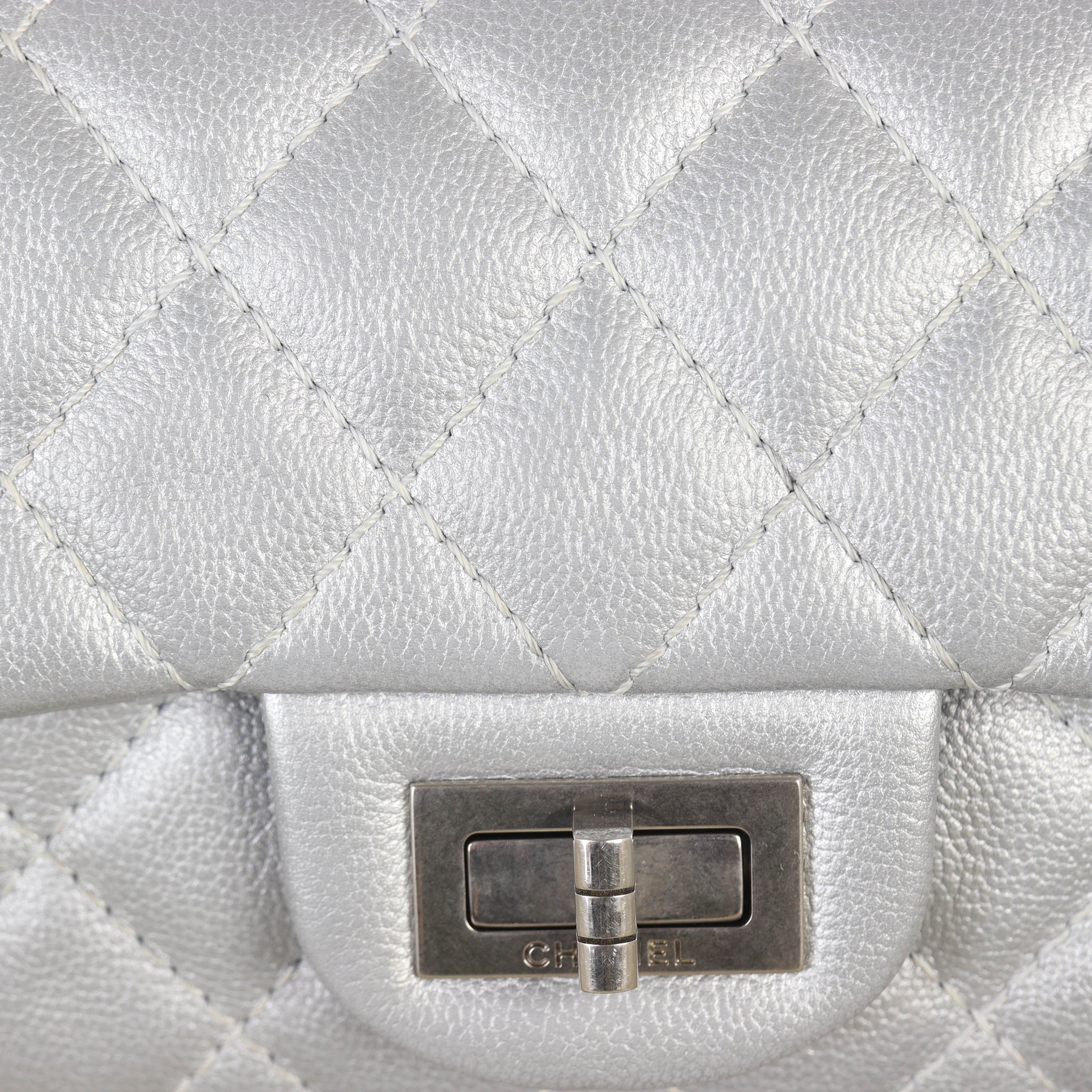 Chanel 2.55 Reissue 224 Single Flap Bag