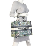 Dior Book Tote Medium Etoile de Voyage