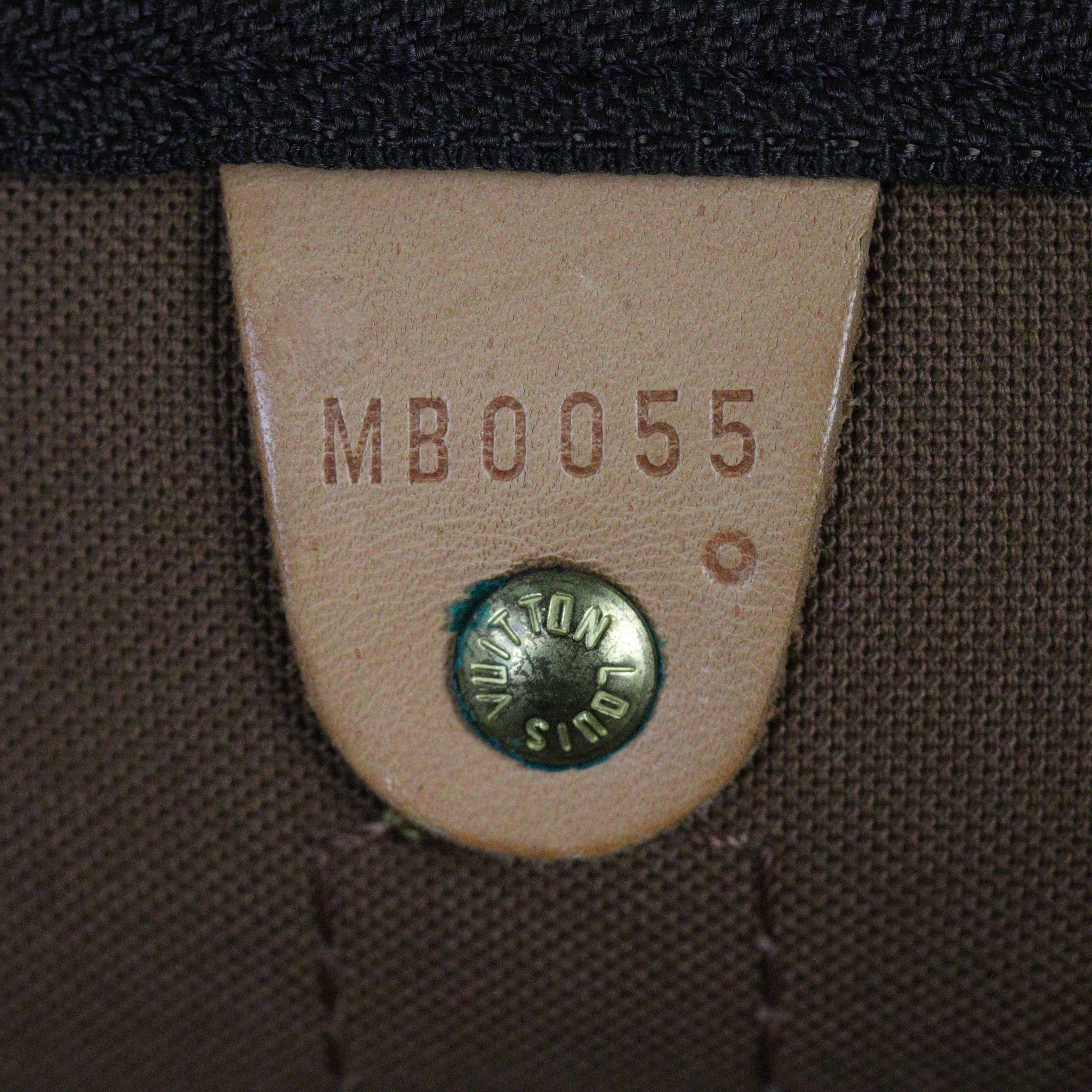 Louis Vuitton Keepall 55 Bandouliere Monogram