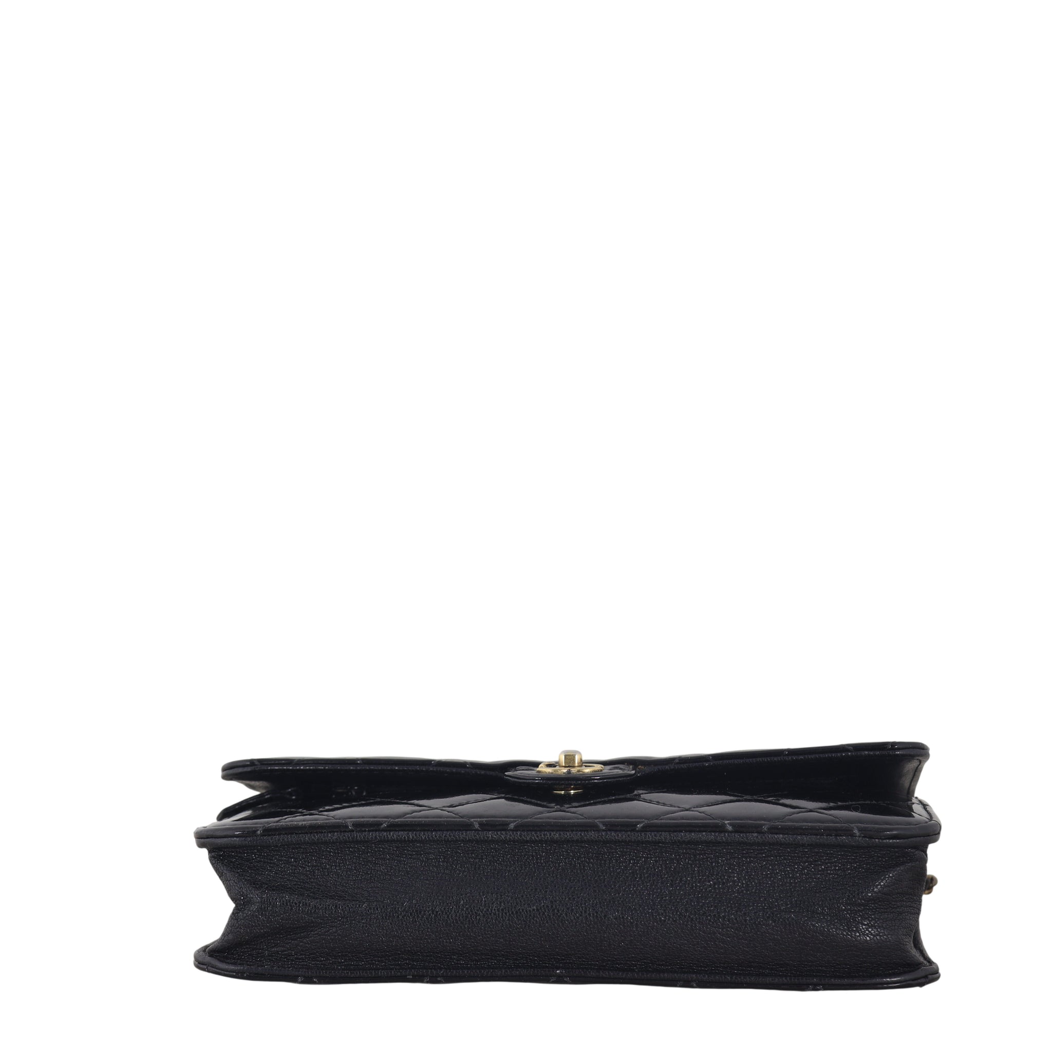 Chanel CC Eyelet Wallet On Chain Patent