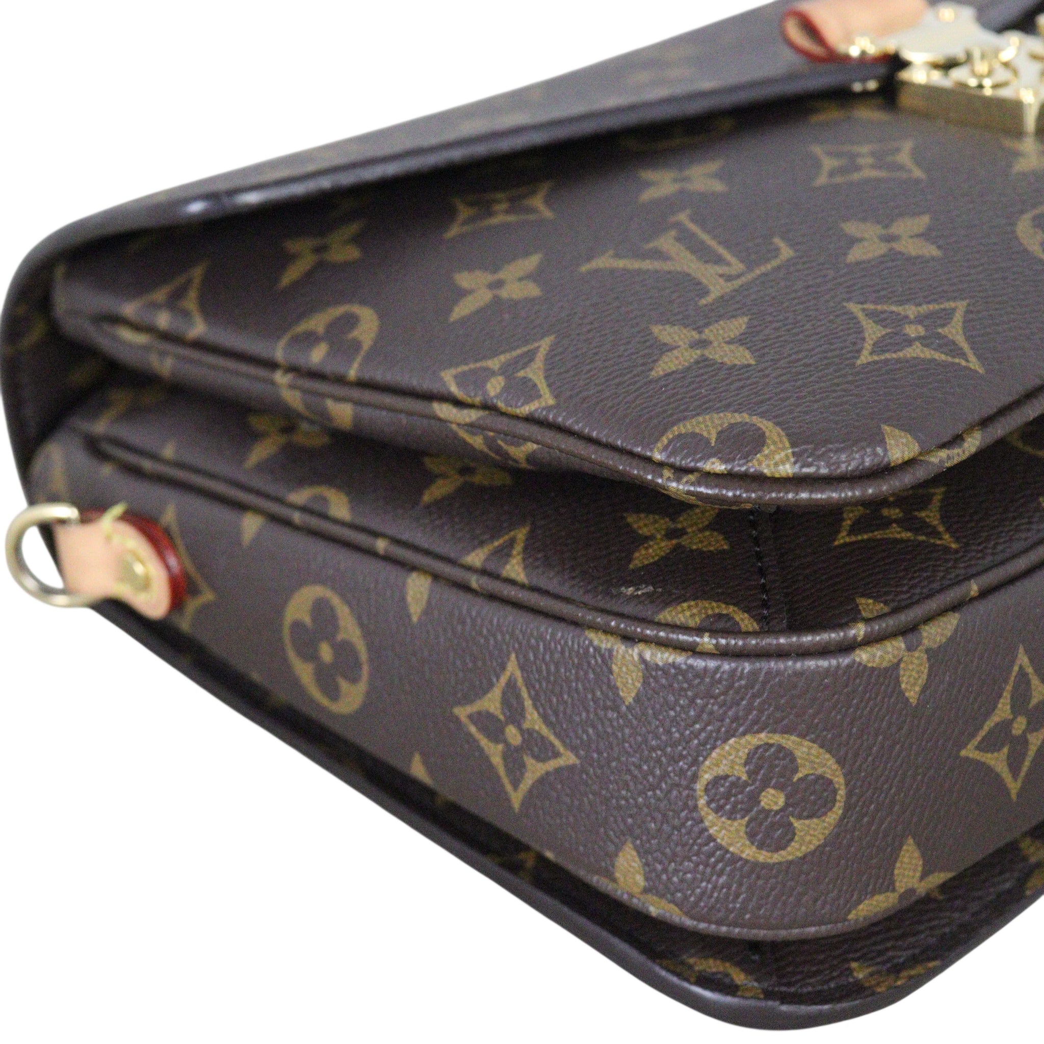 Louis Vuitton Pochette Metis Monogram