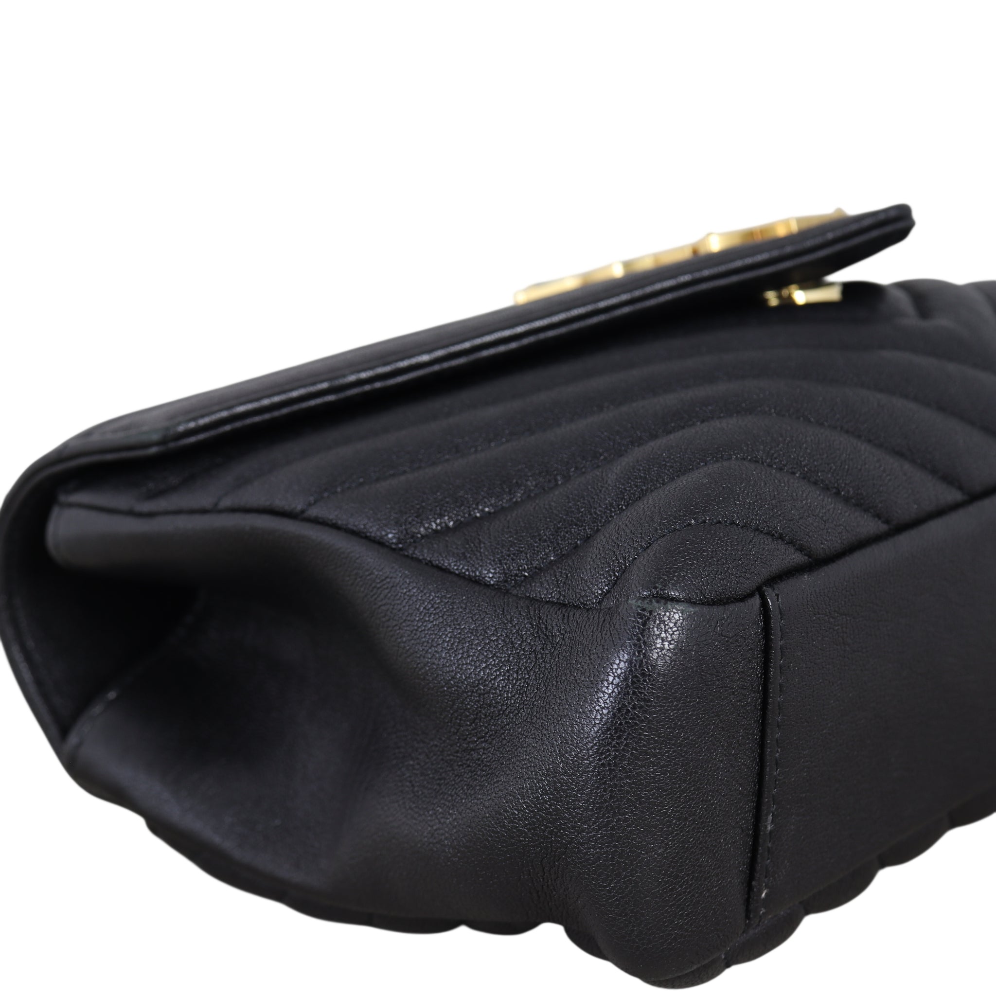 Saint Laurent College Medium