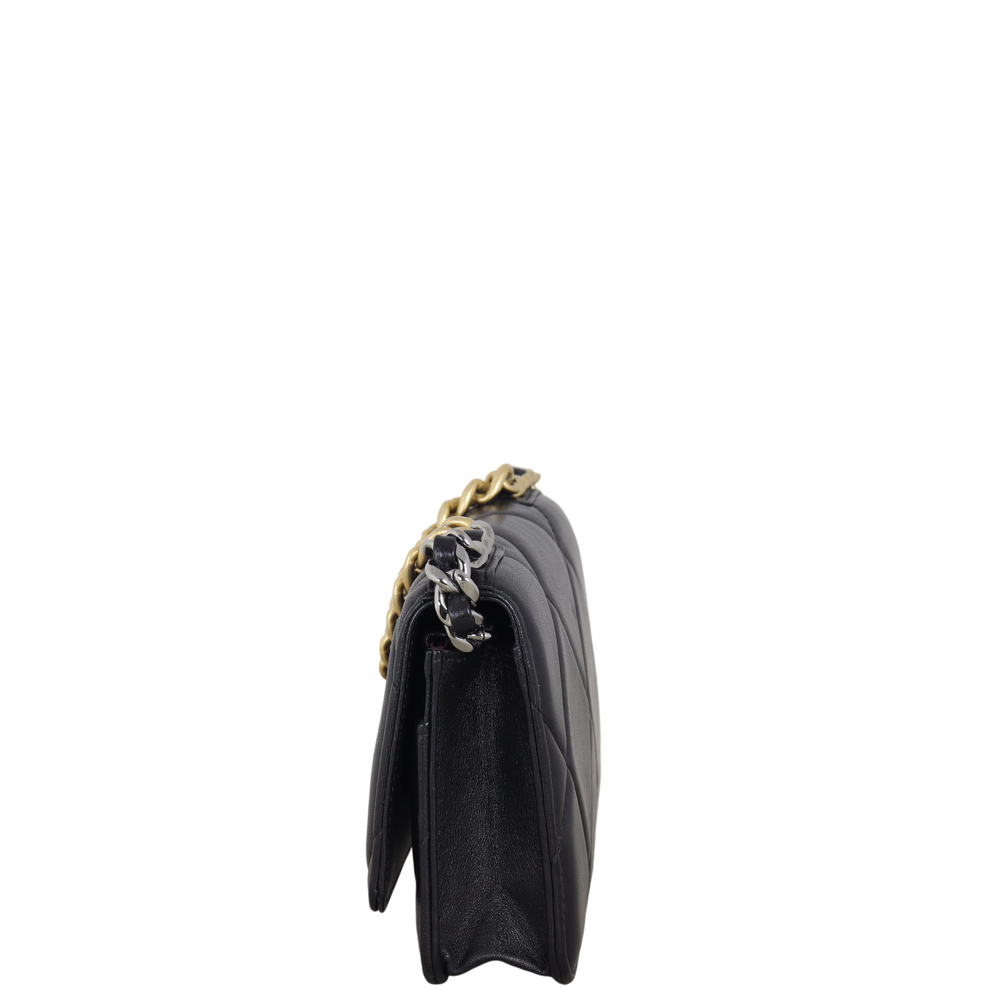Chanel 19 Wallet on Chain