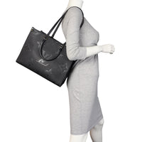 Louis Vuitton OnTheGo MM Monogram Empreinte Giant