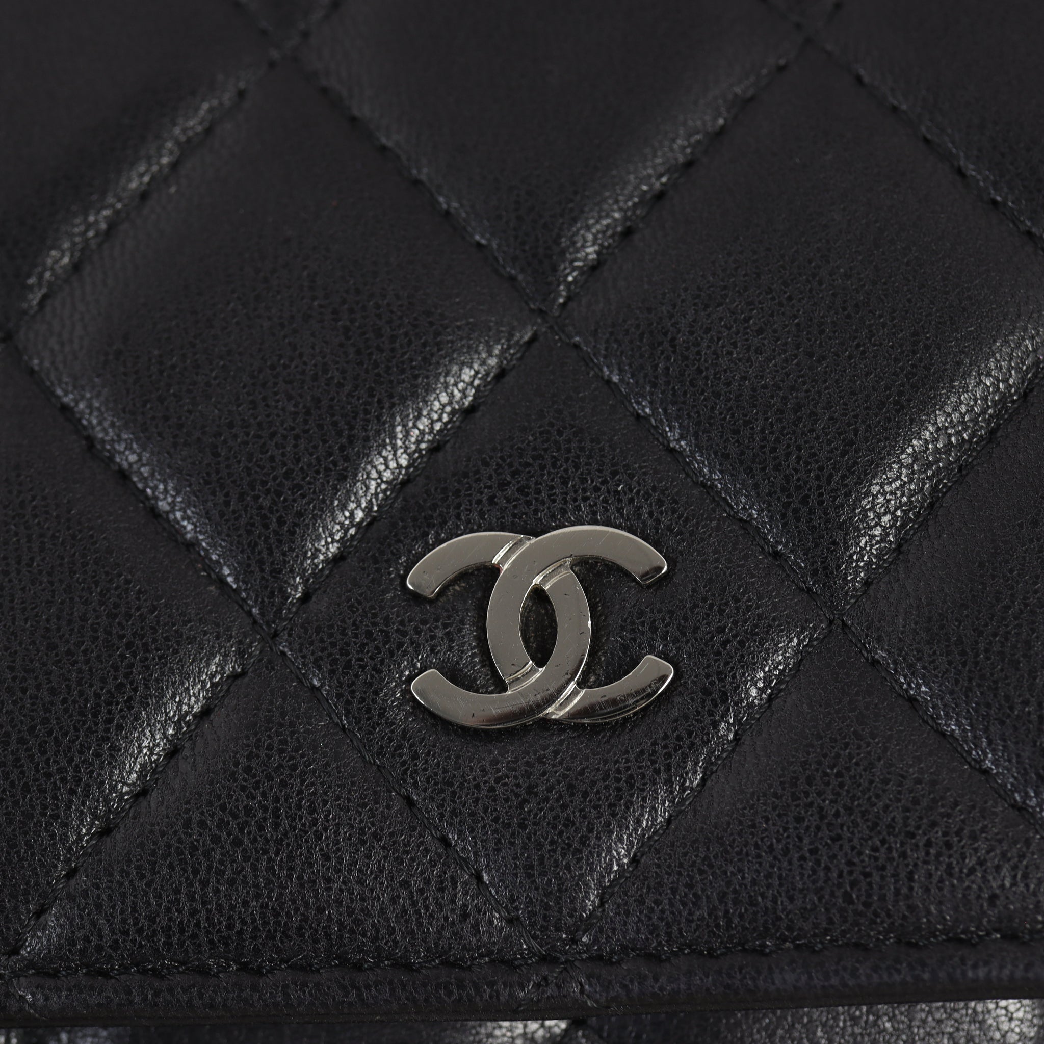 Chanel Classic Wallet on Chain