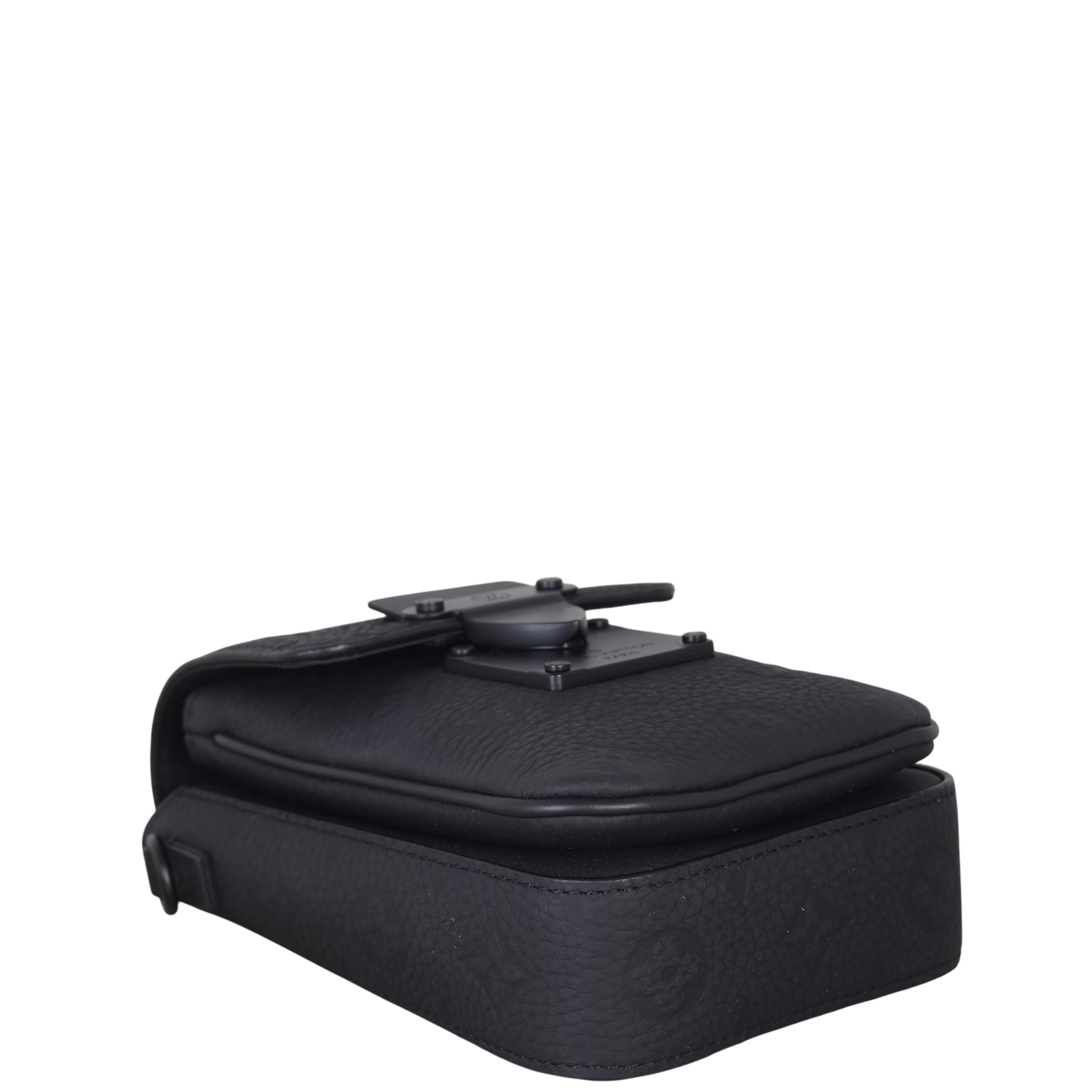 Louis Vuitton S-Lock Vertical Wearable Wallet Taurillon Monogram