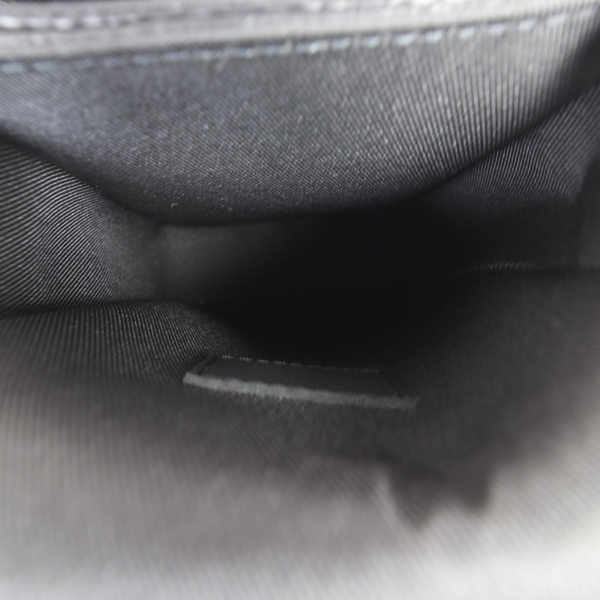 Louis Vuitton S-Lock Vertical Wearable Wallet Taurillon Monogram