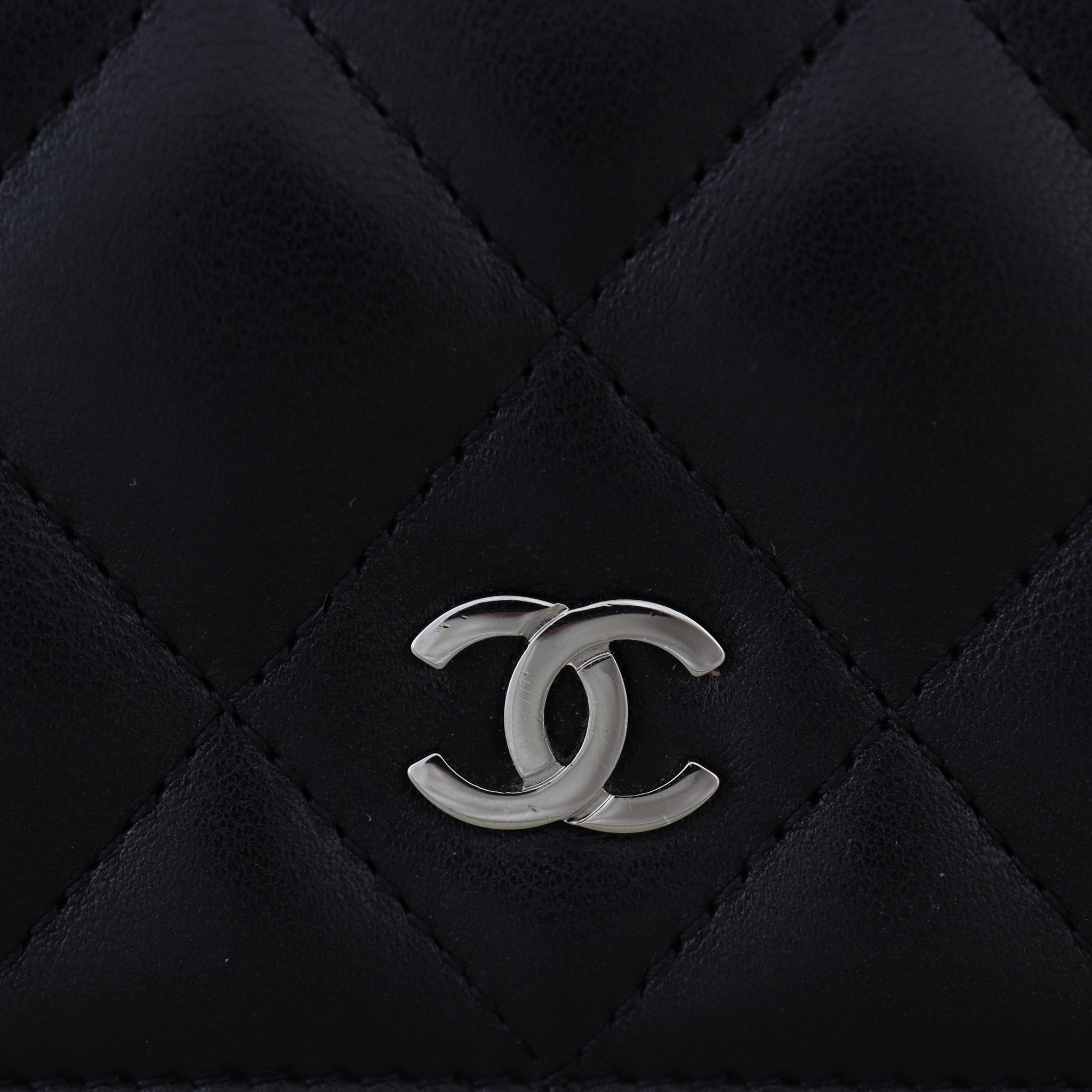 Chanel Classic Wallet on Chain