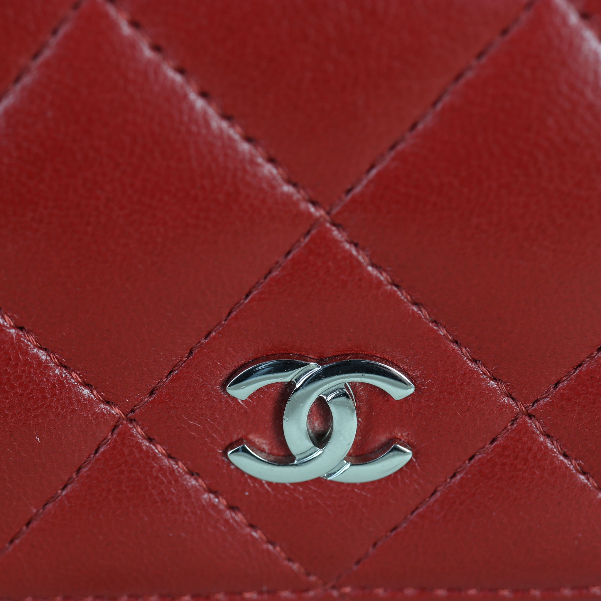 Chanel Classic Wallet on Chain