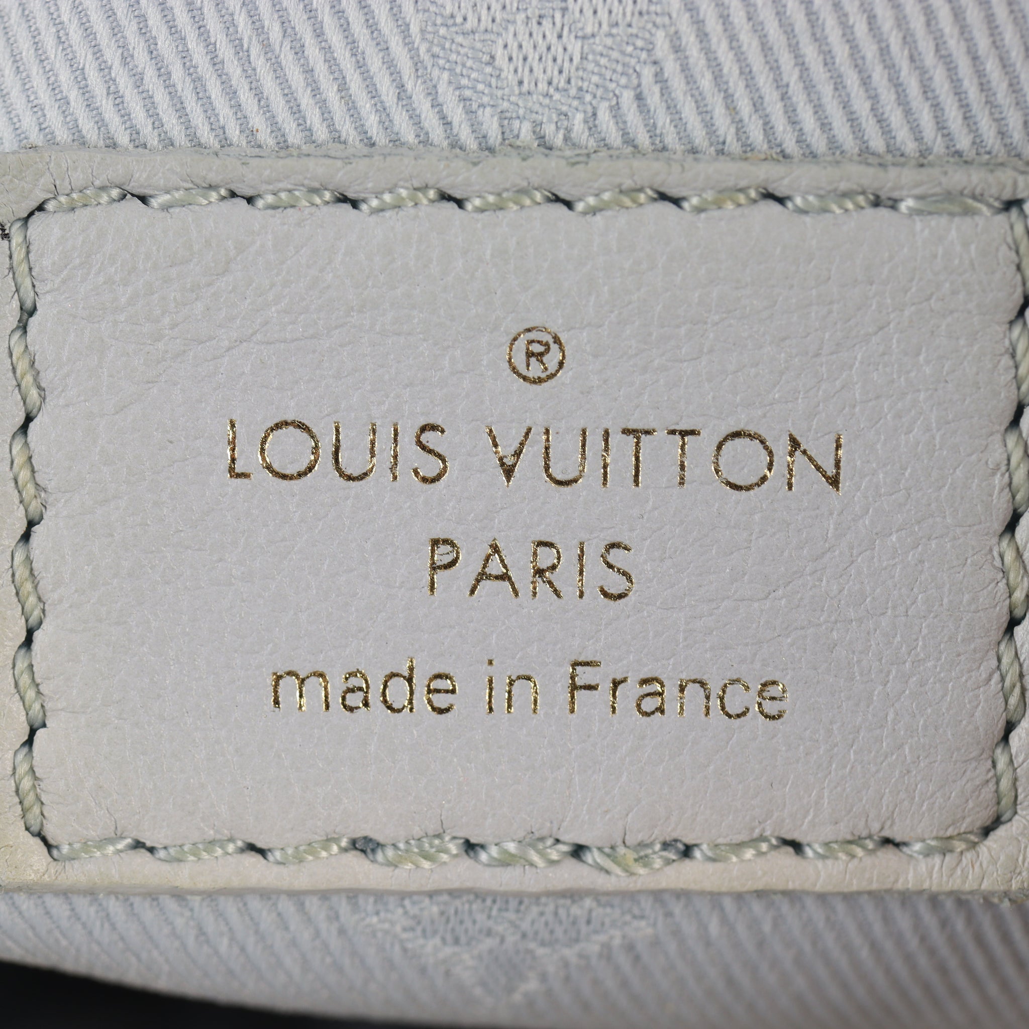 Louis Vuitton Over The Moon Bubblegram