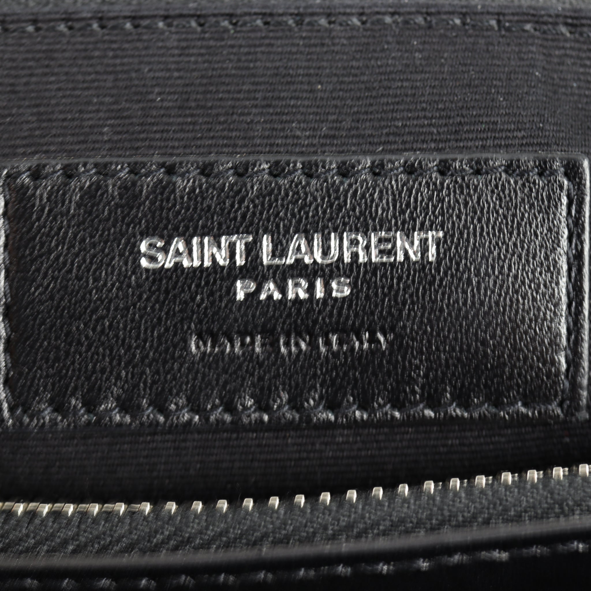 Saint Laurent Loulou Medium