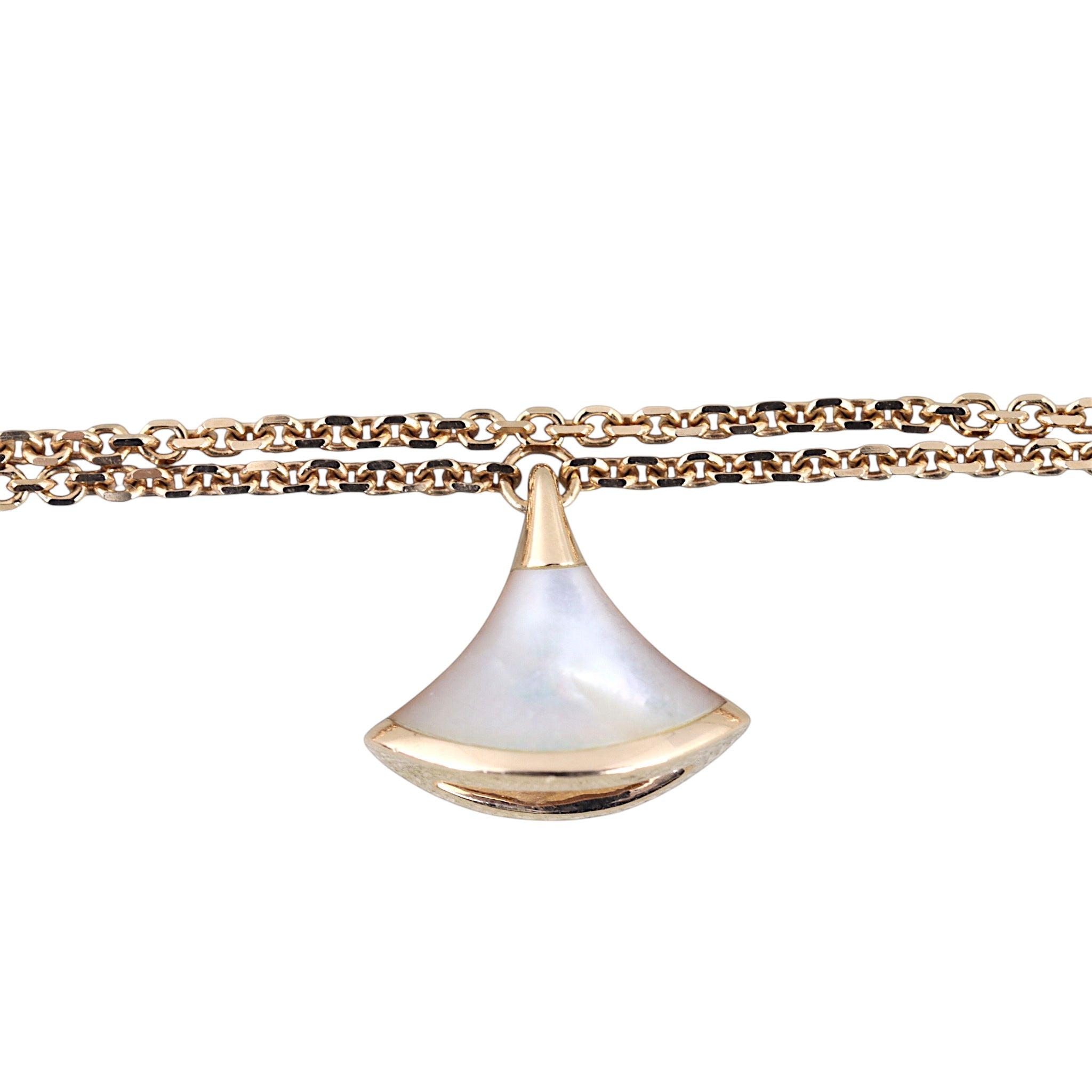 Bvlgari Diva's Dream 18k Rose Gold Mother of Pearl Bracelet