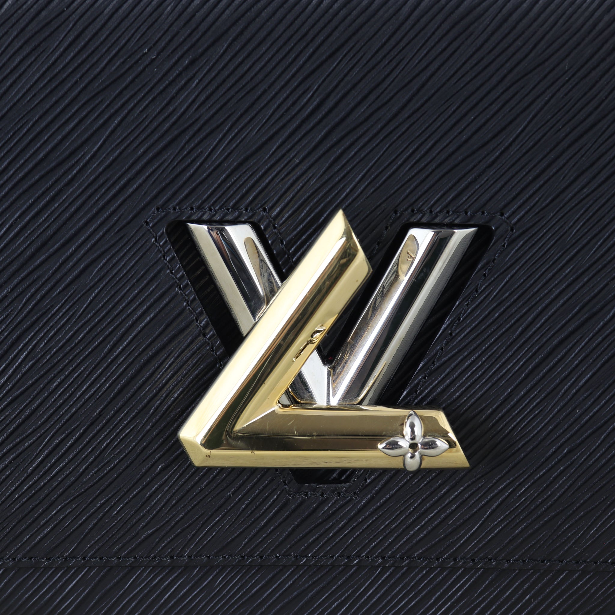 Louis Vuitton Twist MM Epi