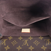 Louis Vuitton Pochette Metis Monogram