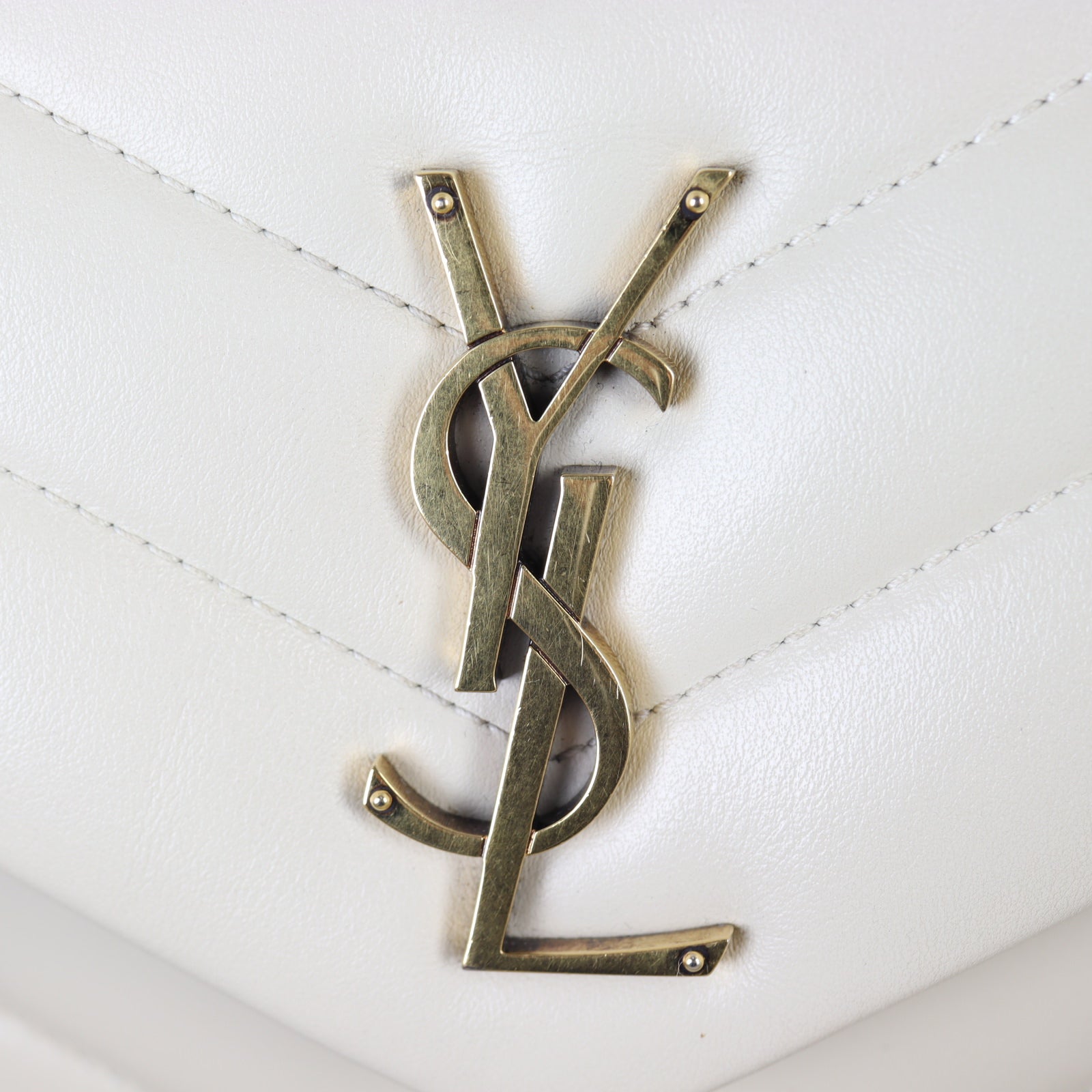 Saint Laurent Loulou Small