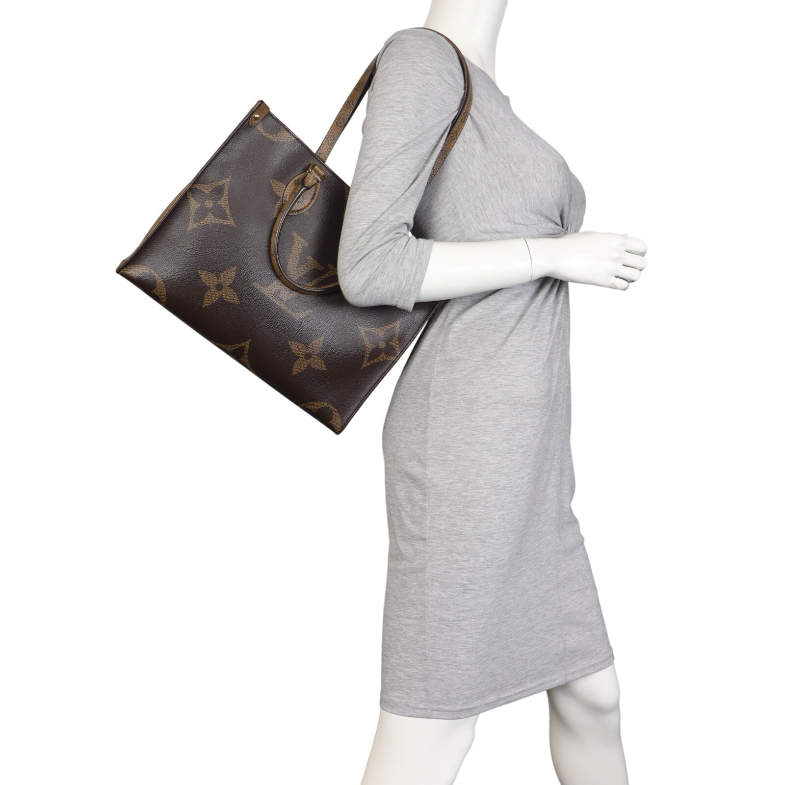 Louis Vuitton OnTheGo MM Monogram Giant Reverse