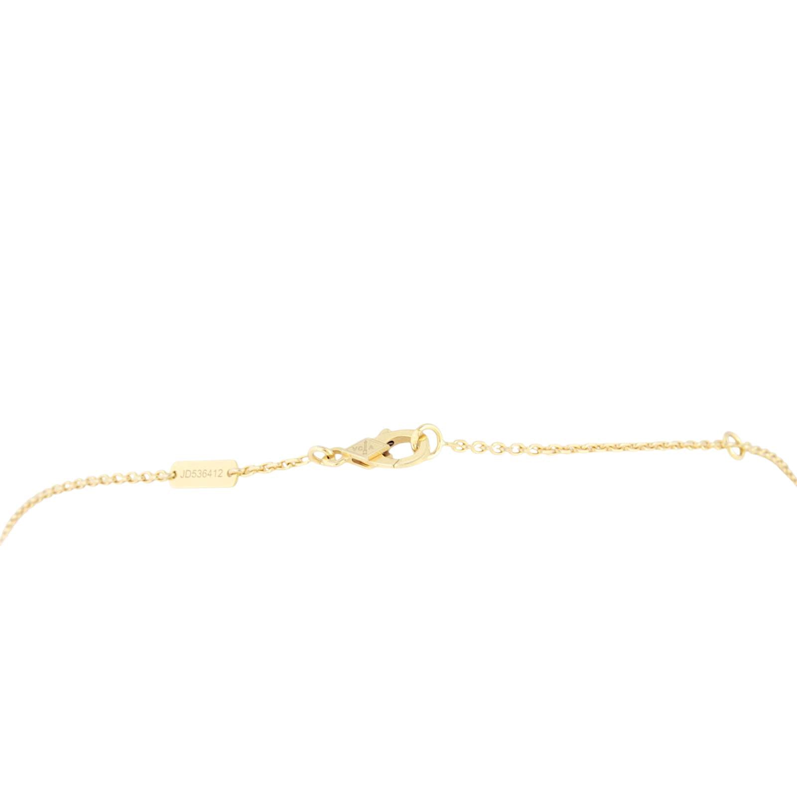 Van Cleef & Arpels Vintage Alhambra Onyx 18k Yellow Gold Pendant Necklace