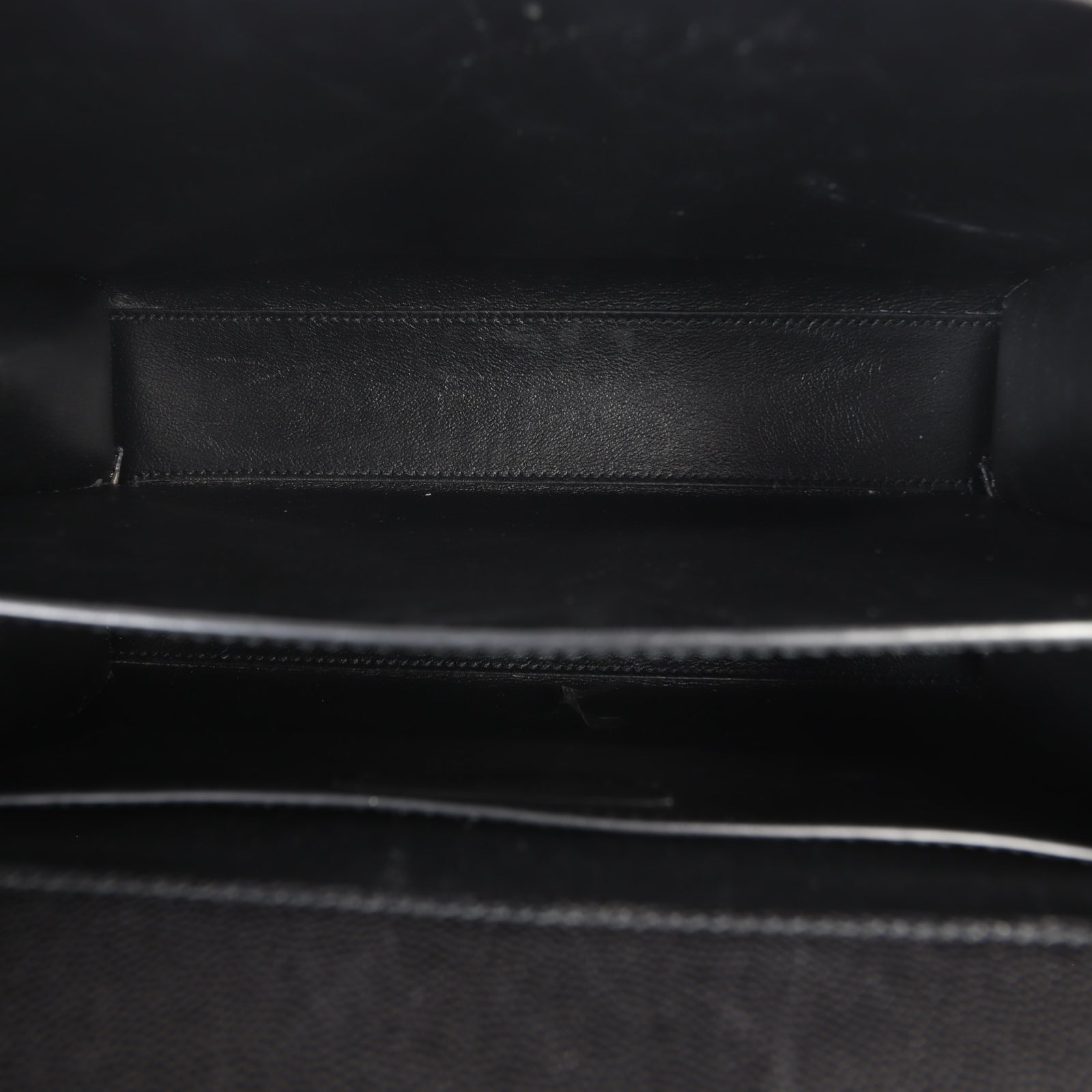 Saint Laurent Cassandra Top Handle Medium