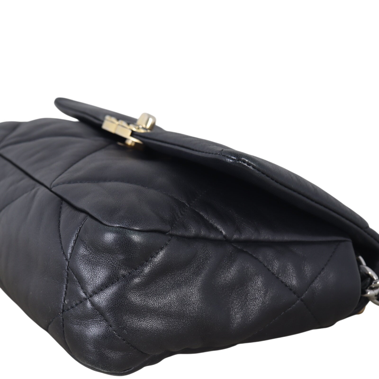 Chanel 19 Flap Bag Medium