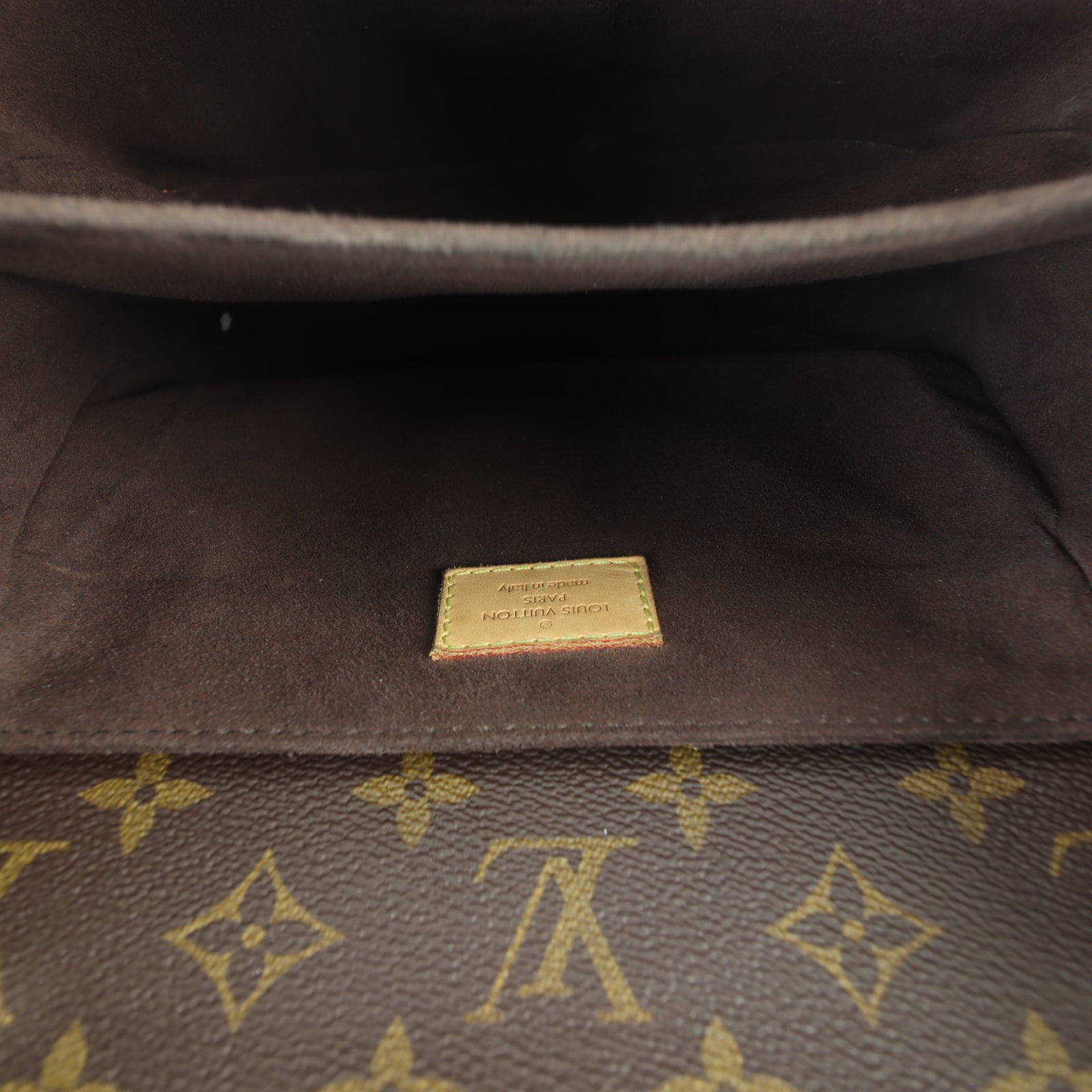 Louis Vuitton Pochette Metis Monogram