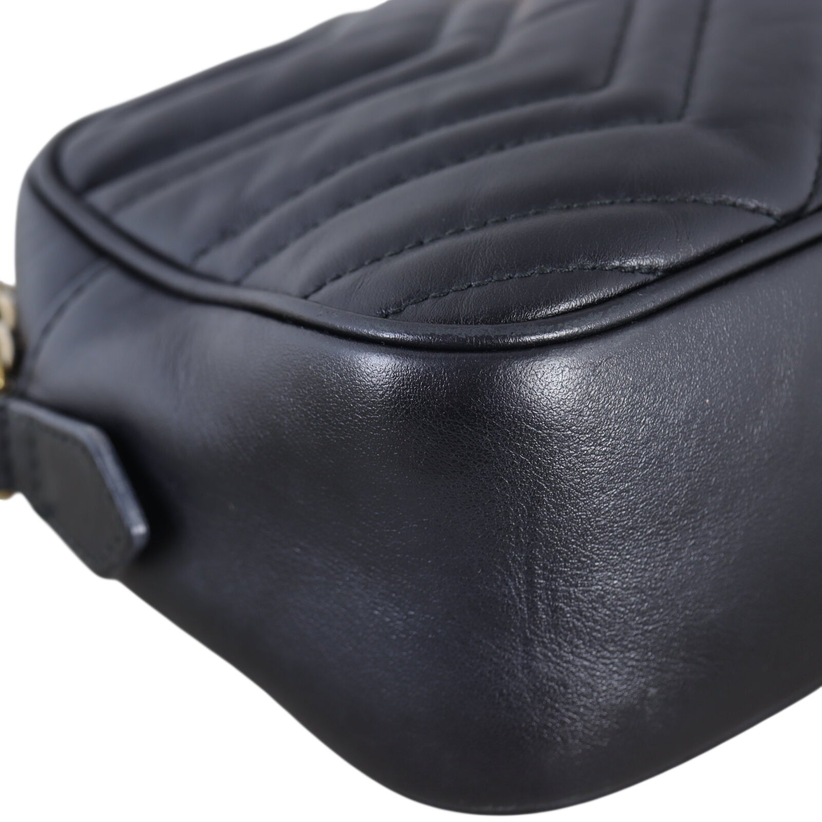 Gucci GG Marmont Small Camera Bag