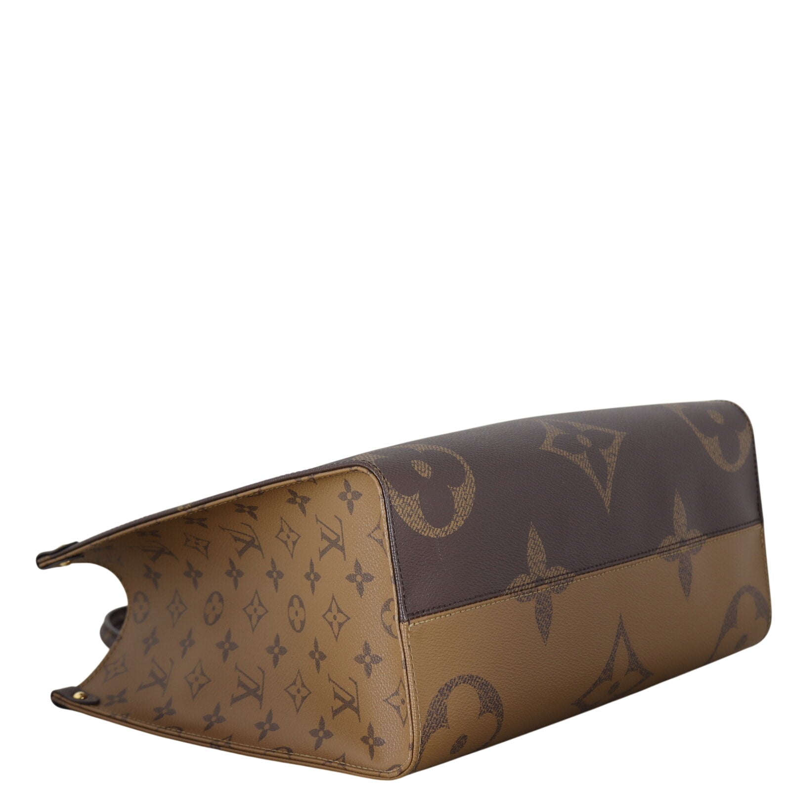 Louis Vuitton OnTheGo MM Monogram Giant Reverse