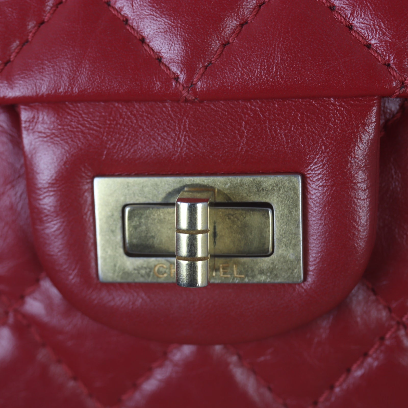 Chanel 2.55 Reissue 224 Single Flap Bag